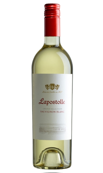 Casa Lapostolle Sauvignon Blanc bottle